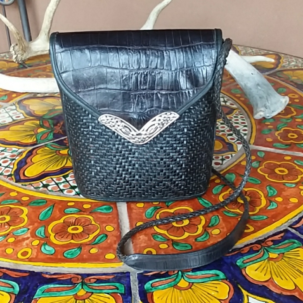 Vintage Brighton black leather cross body purse